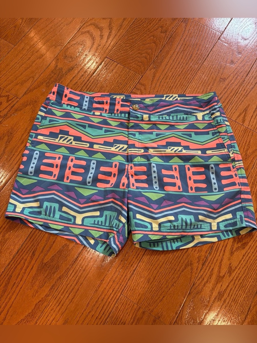 Chubbies Retro Tribal Geometric Swim Trunks Board Shorts Men’s Size Large